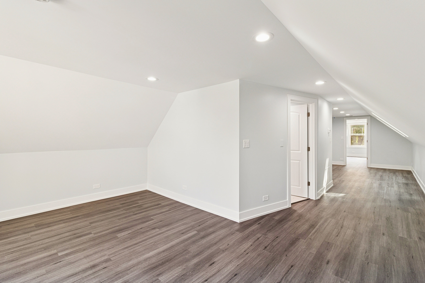 4718 W Addison Street