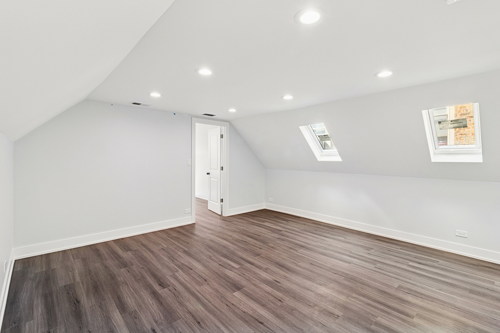 4718 W Addison Street