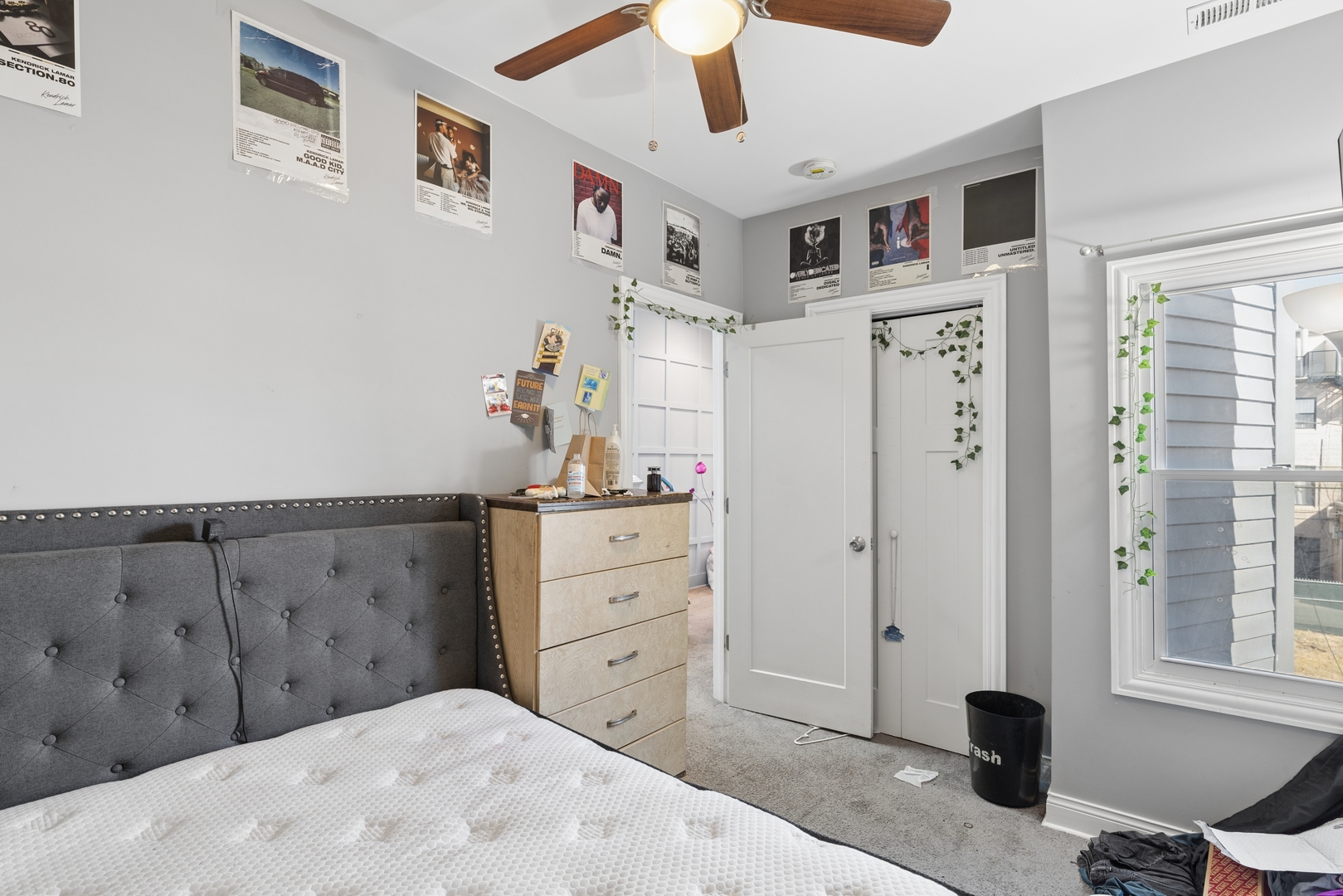 4411 S Calumet Avenue