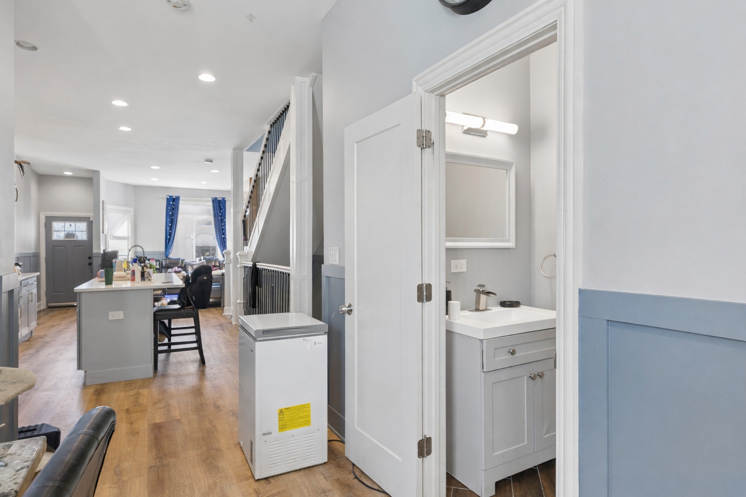 4411 S Calumet Avenue