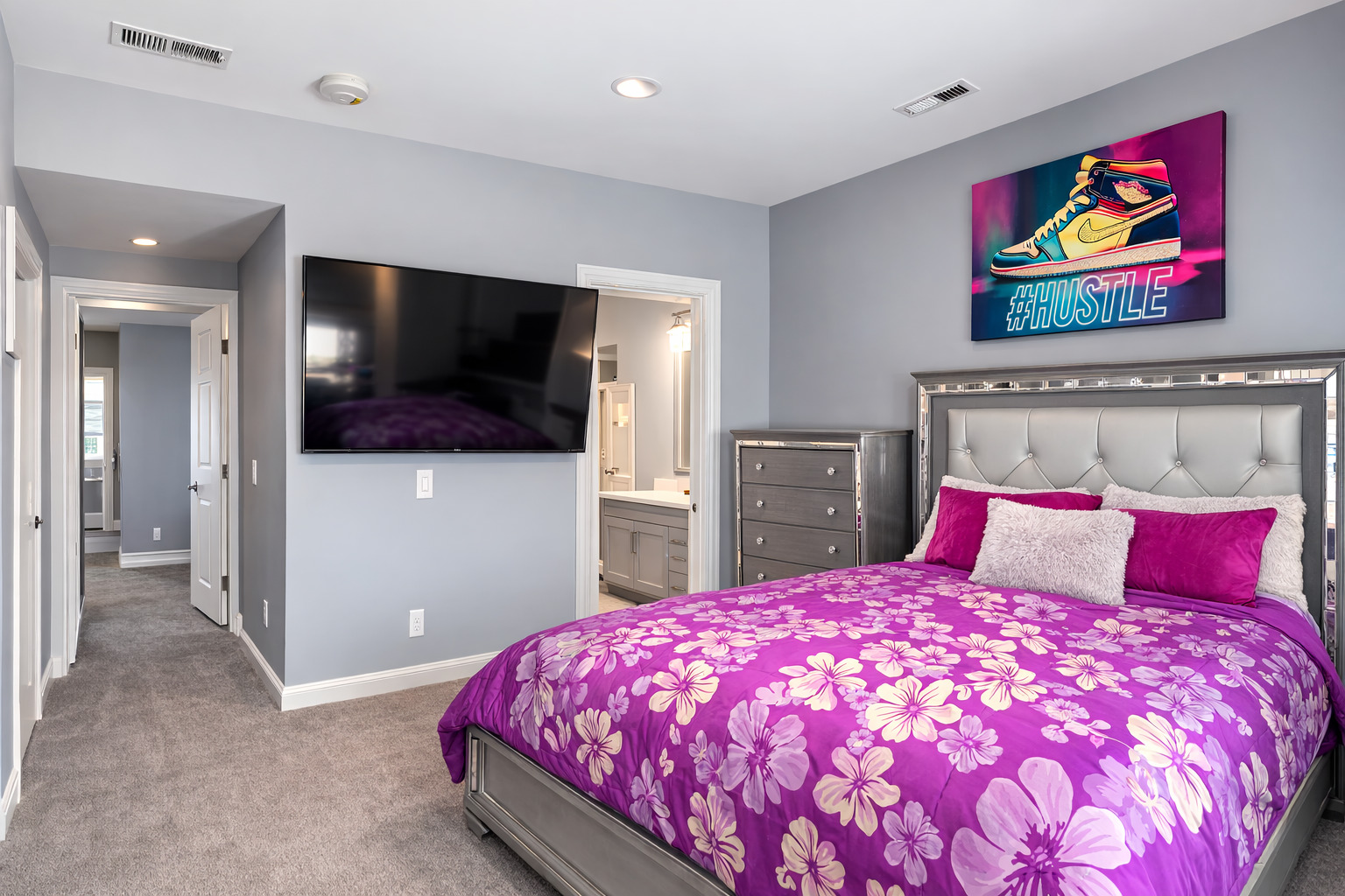 4411 S Calumet Avenue