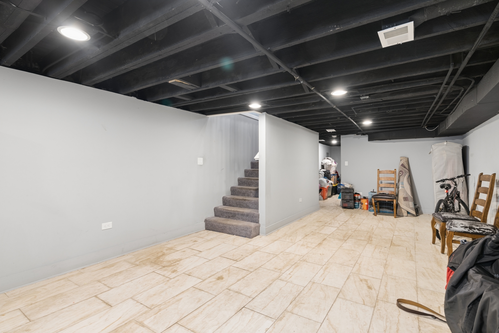 4411 S Calumet Avenue