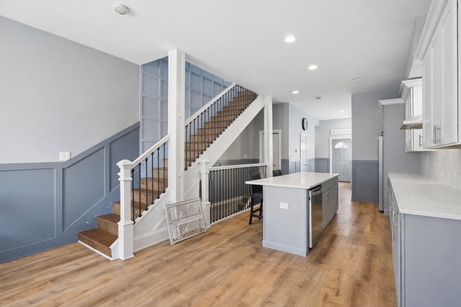 4411 S Calumet Avenue