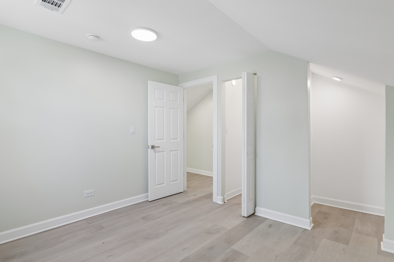 6347 S Kenneth Avenue