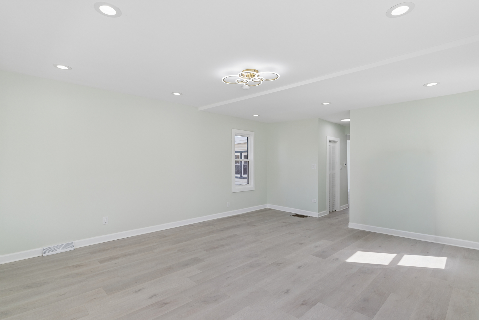 6347 S Kenneth Avenue