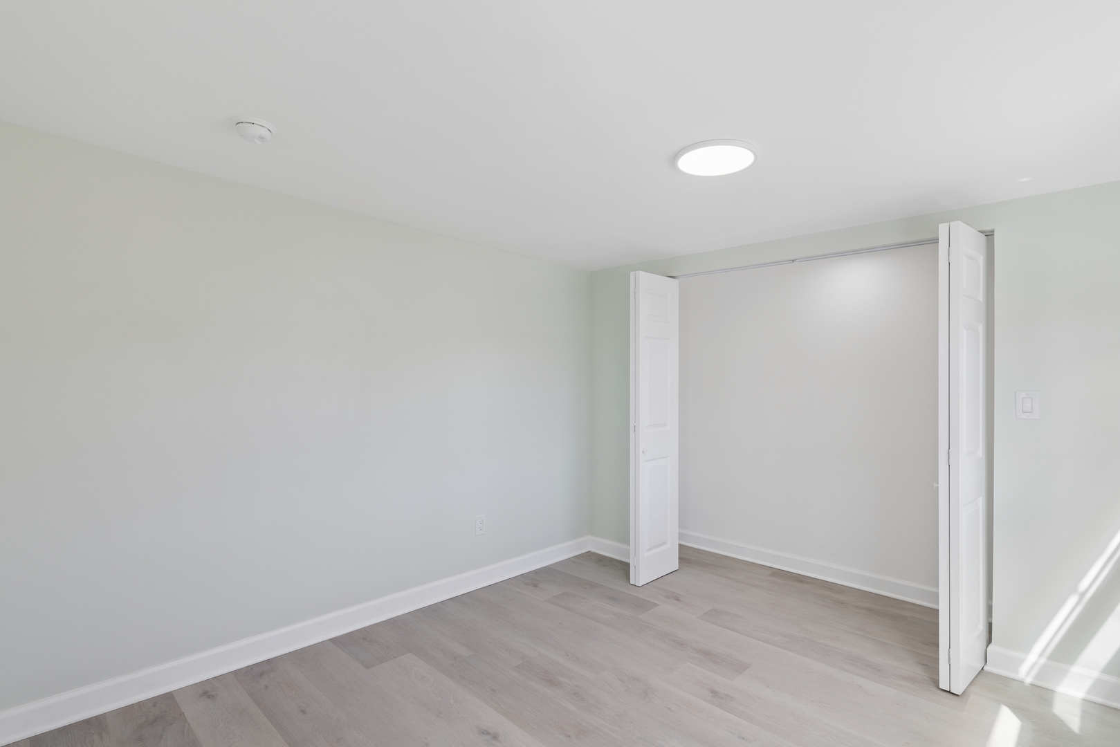 6347 S Kenneth Avenue