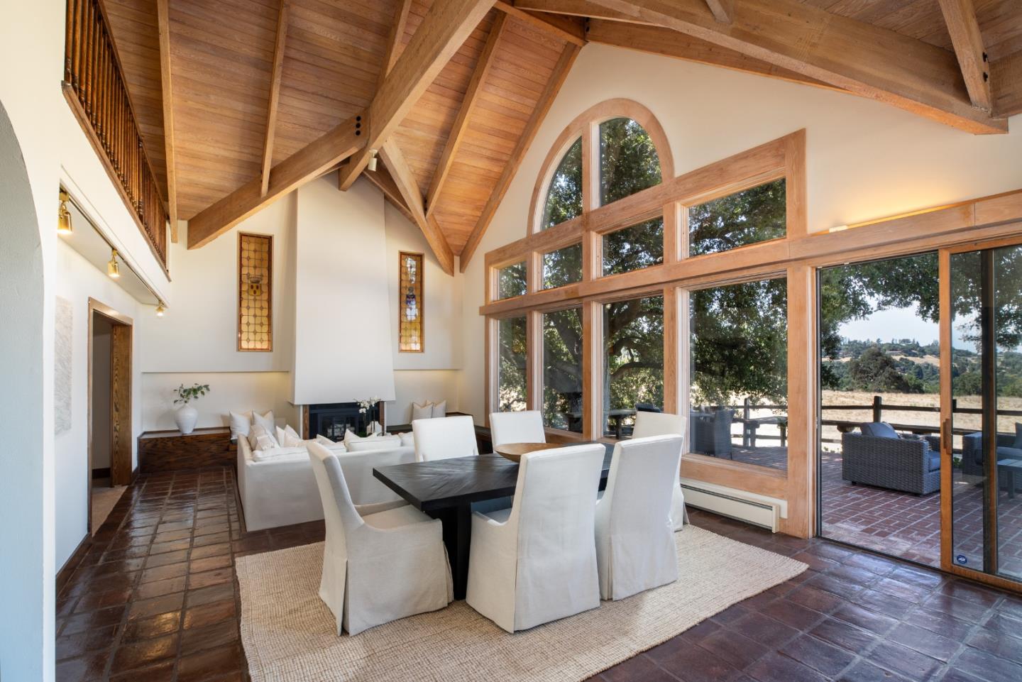 5 Arastradero RD