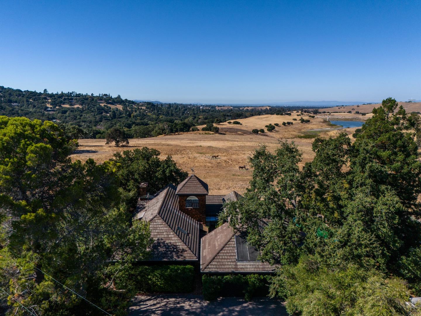 5 Arastradero RD