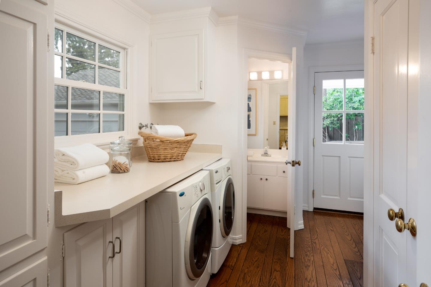 271 Stratford PL