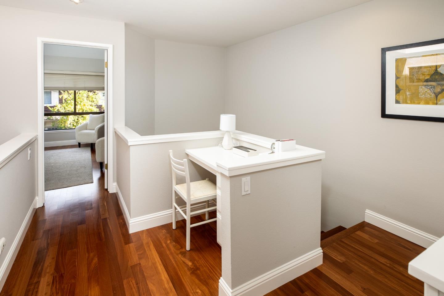 120 Amherst AVE