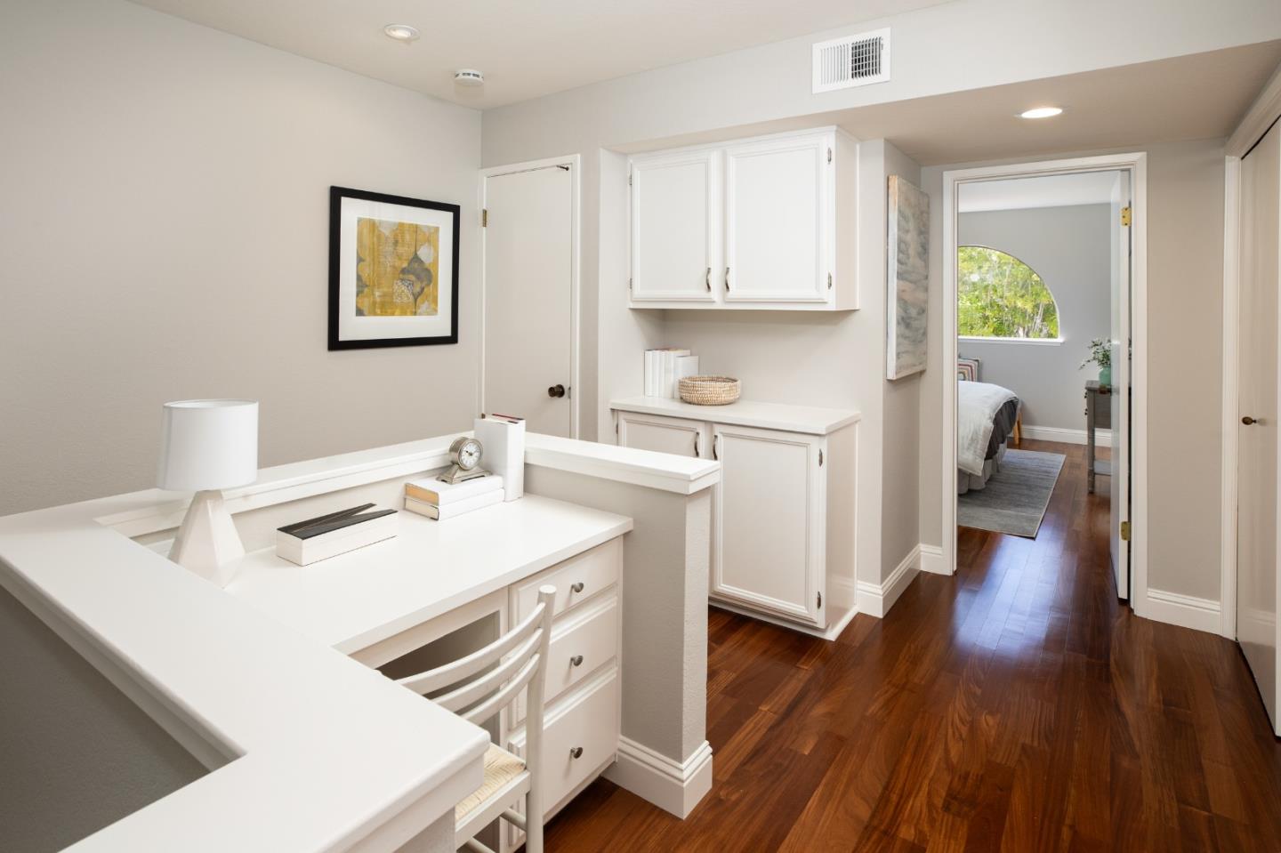 120 Amherst AVE