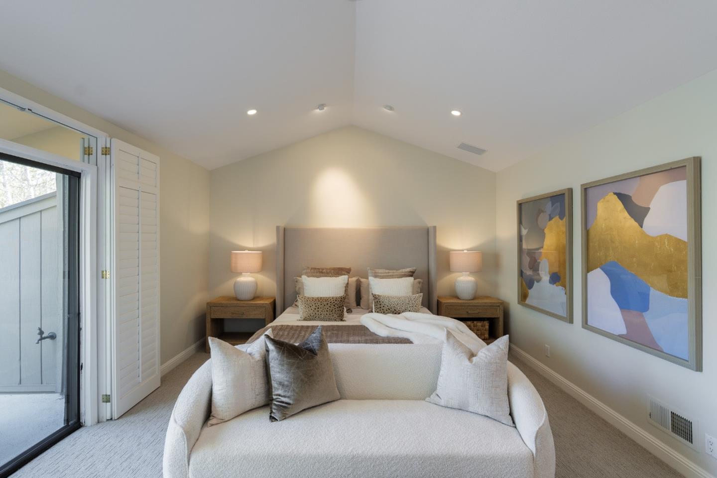 1274 Sharon Park DR