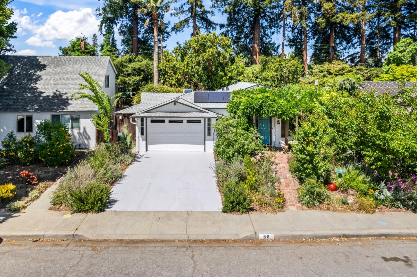 88 Mercy ST