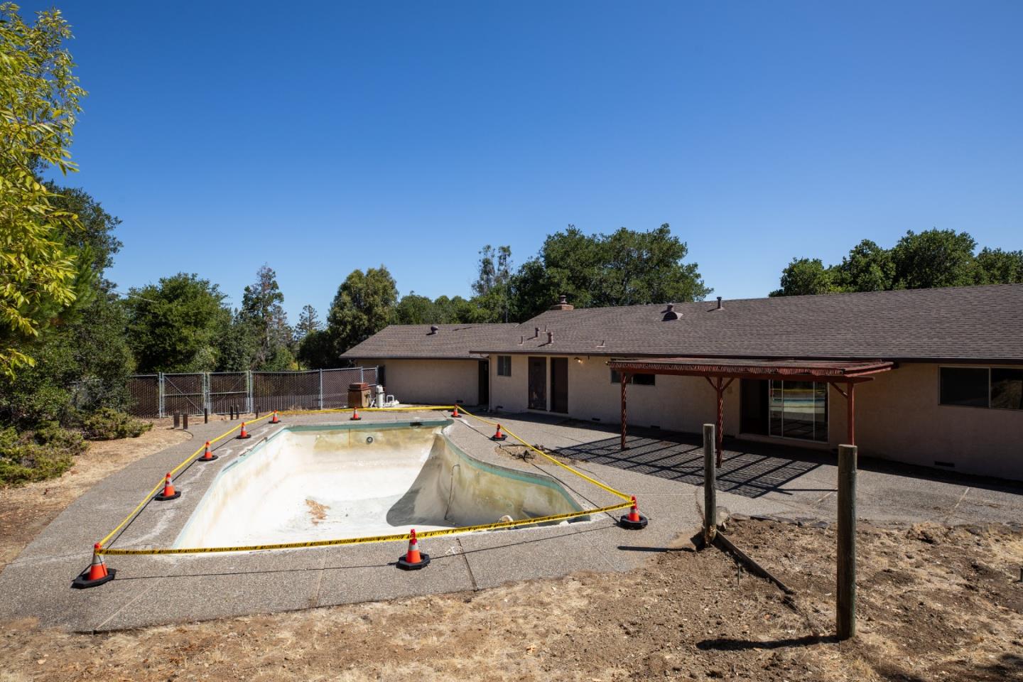26792 Robleda Court