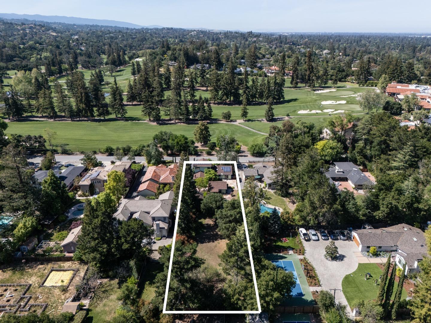 800 Loyola Drive