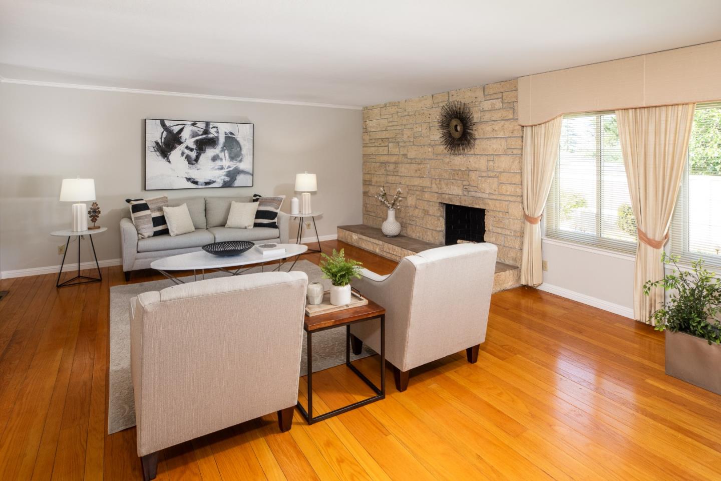 807 University Avenue