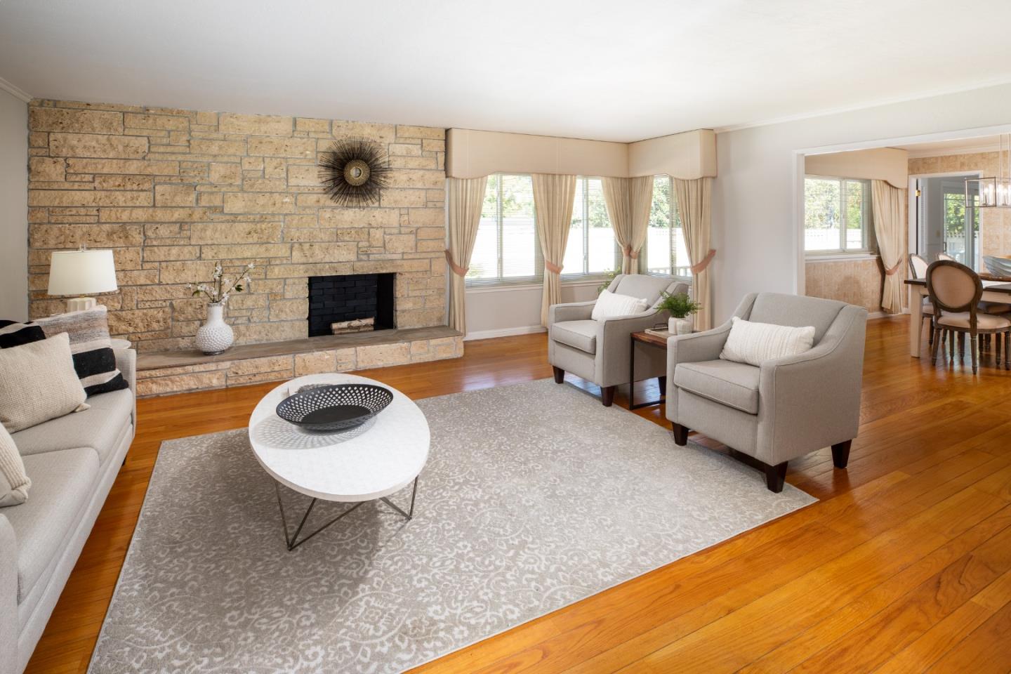 807 University Avenue