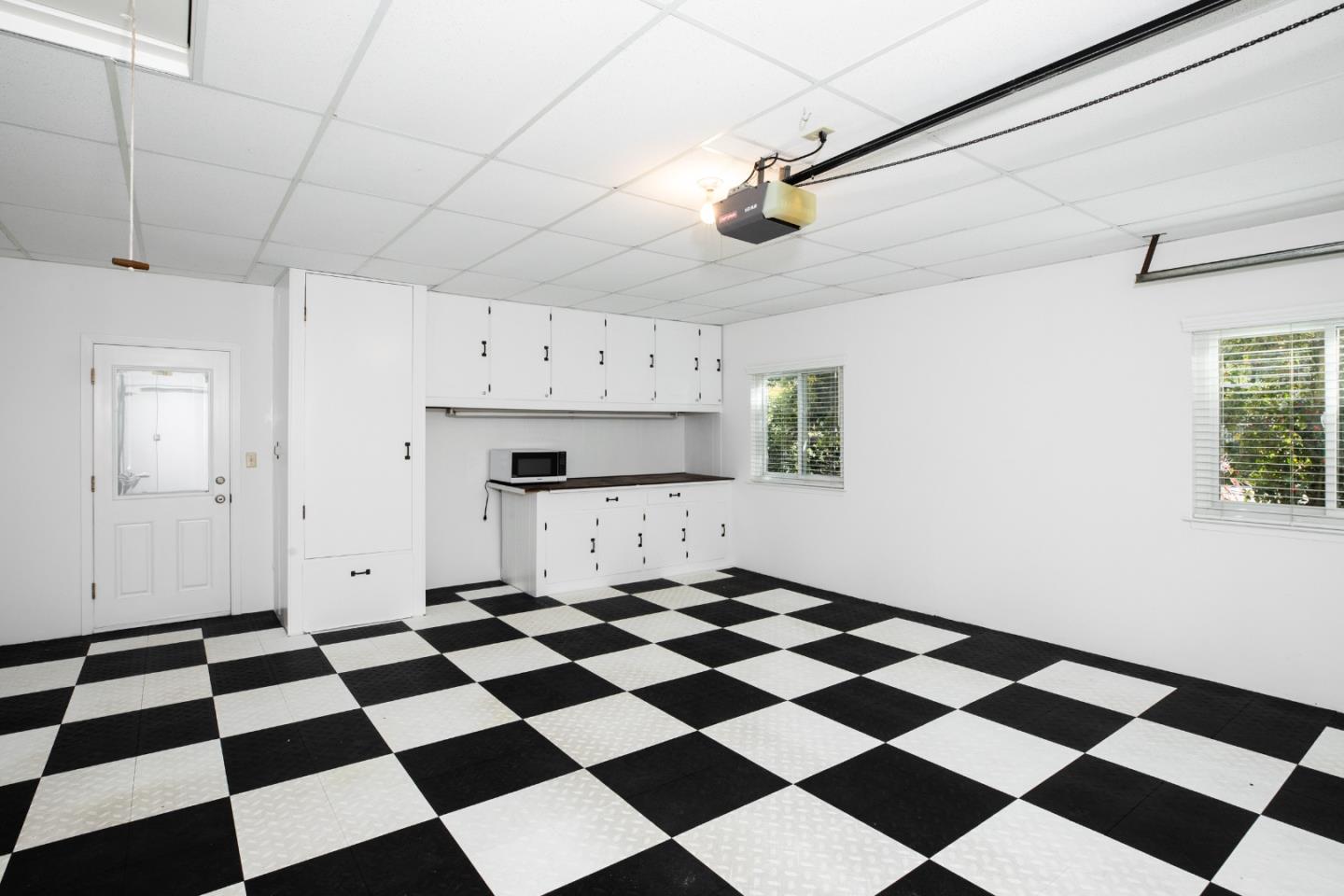 807 University Avenue