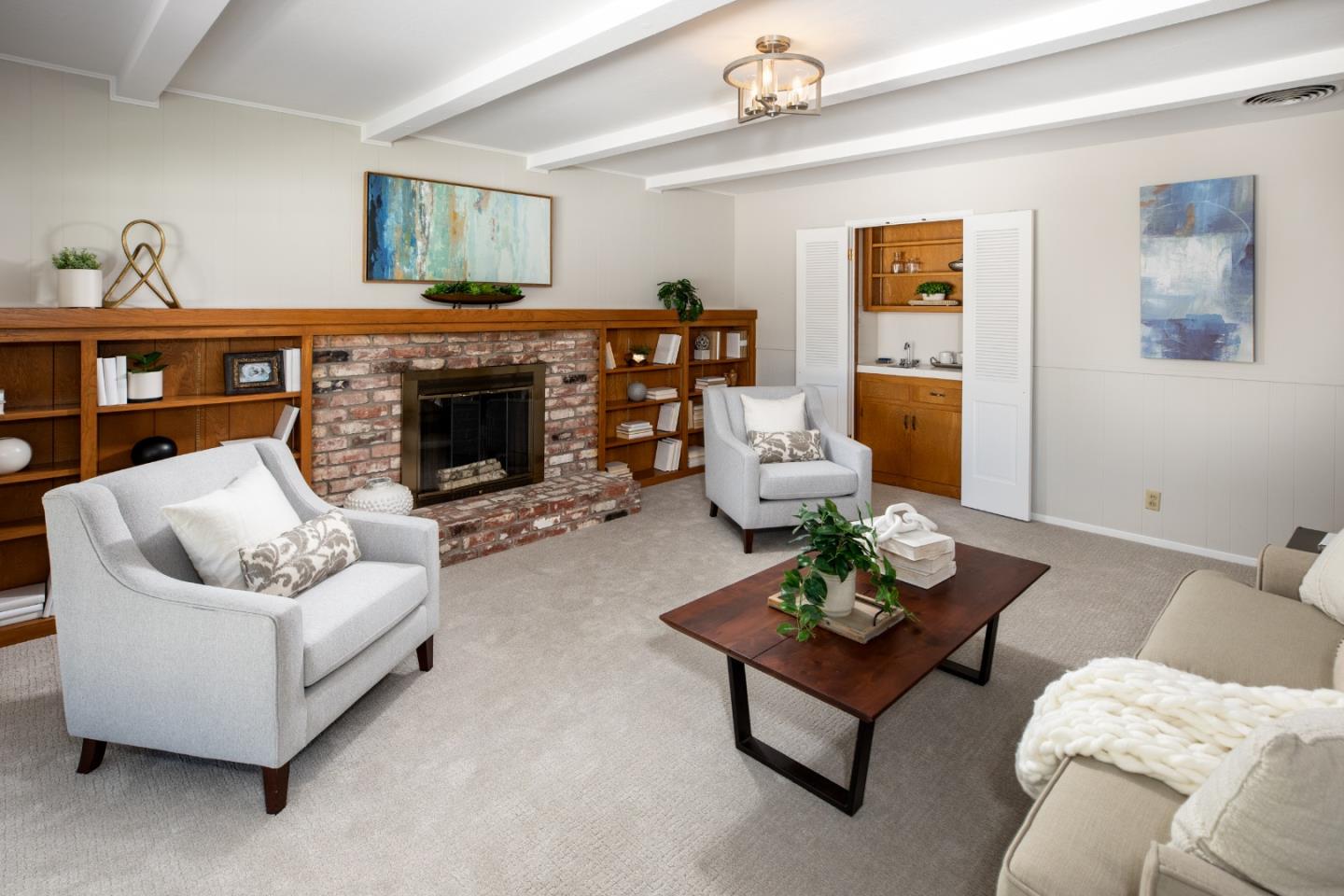 807 University Avenue