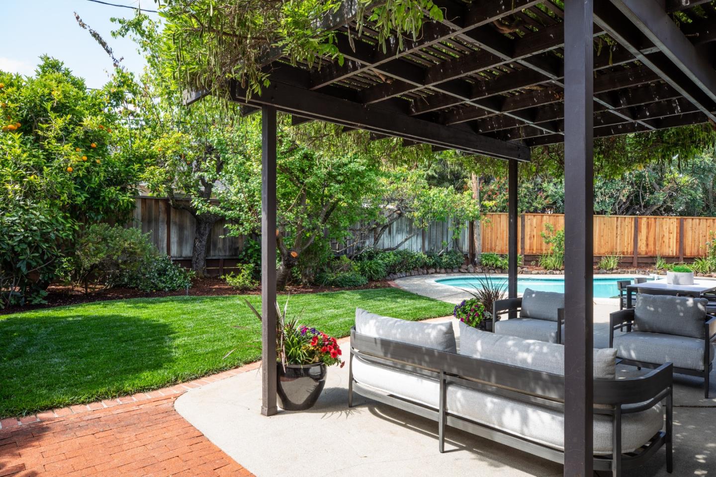 124 Jardin Drive