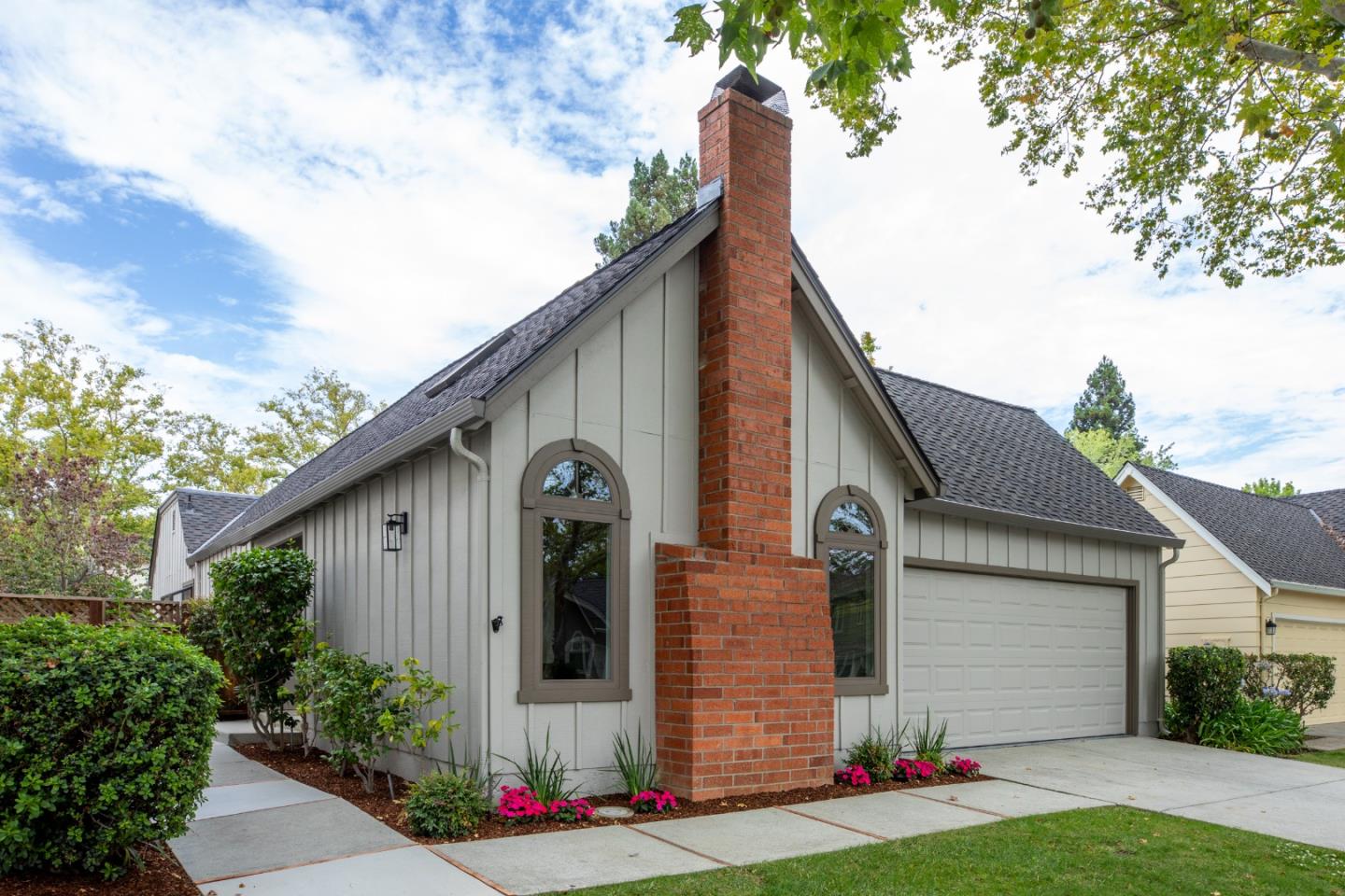 1116 Doyle PL