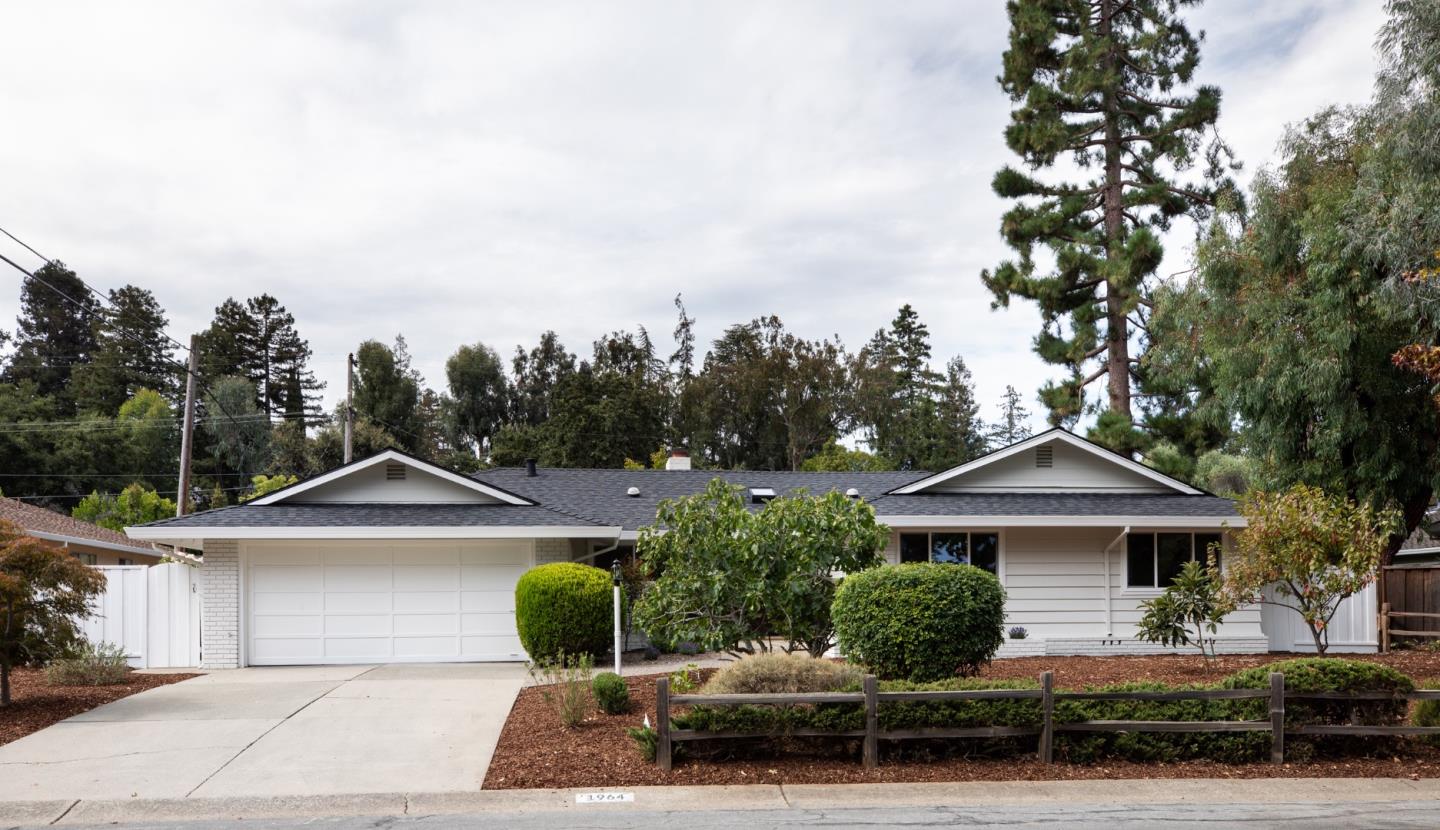 1964 Deodara DR