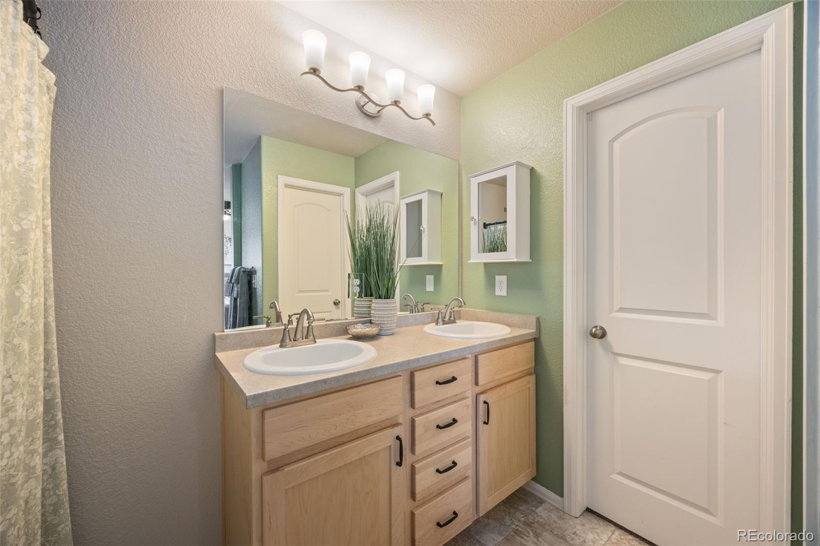 5551 29th Street Unit: 3212