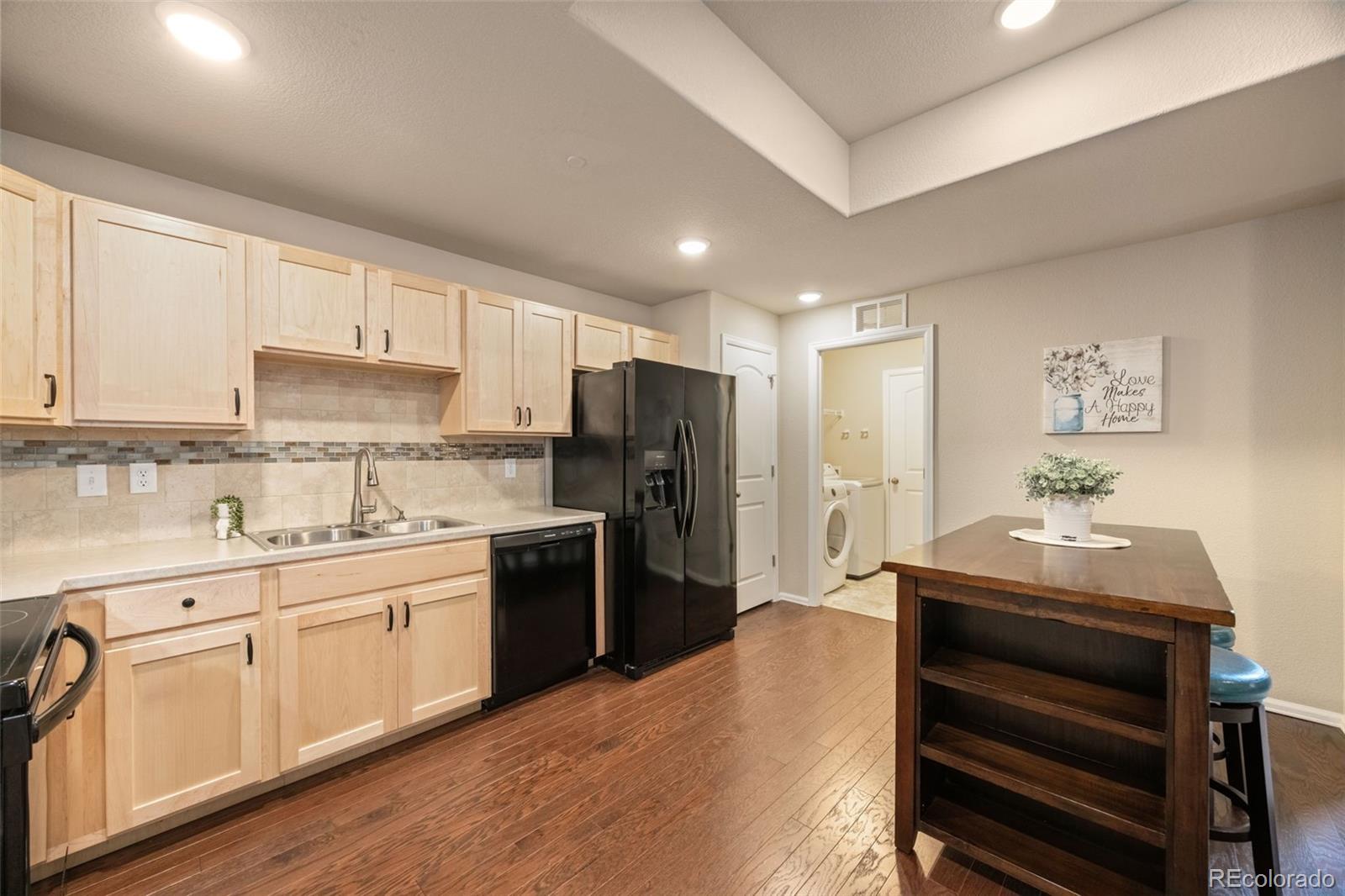5551 29th Street Unit: 3212