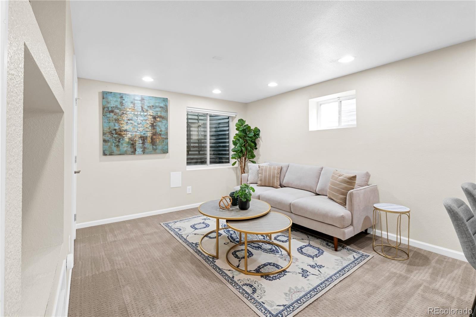 10516 Hyacinth Lane