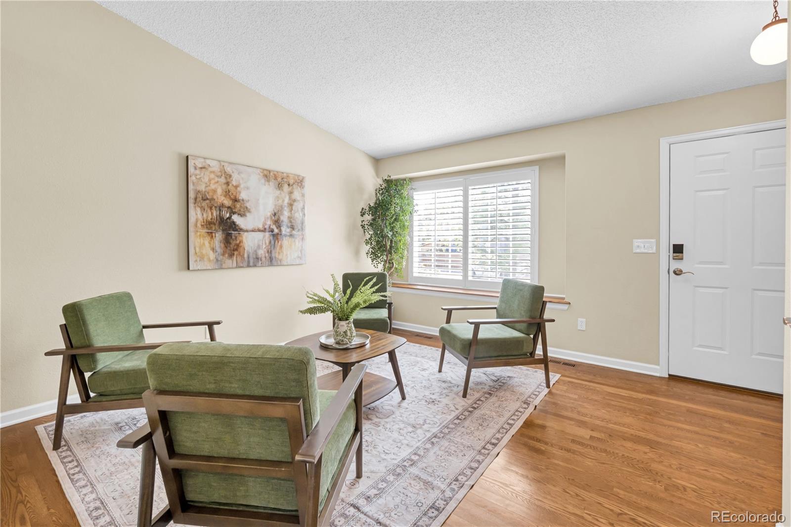 10516 Hyacinth Lane