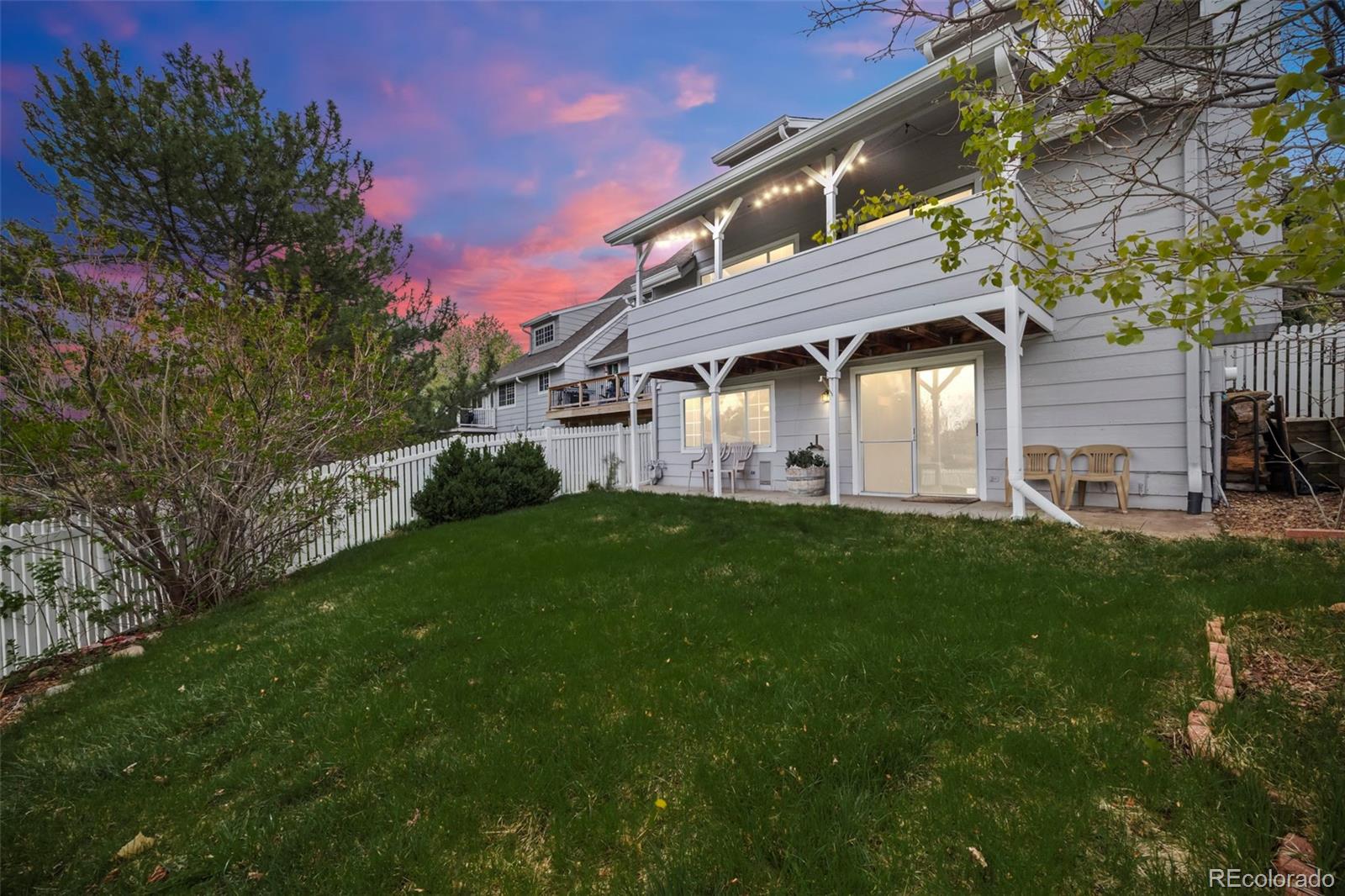 10433 Red Mountain W