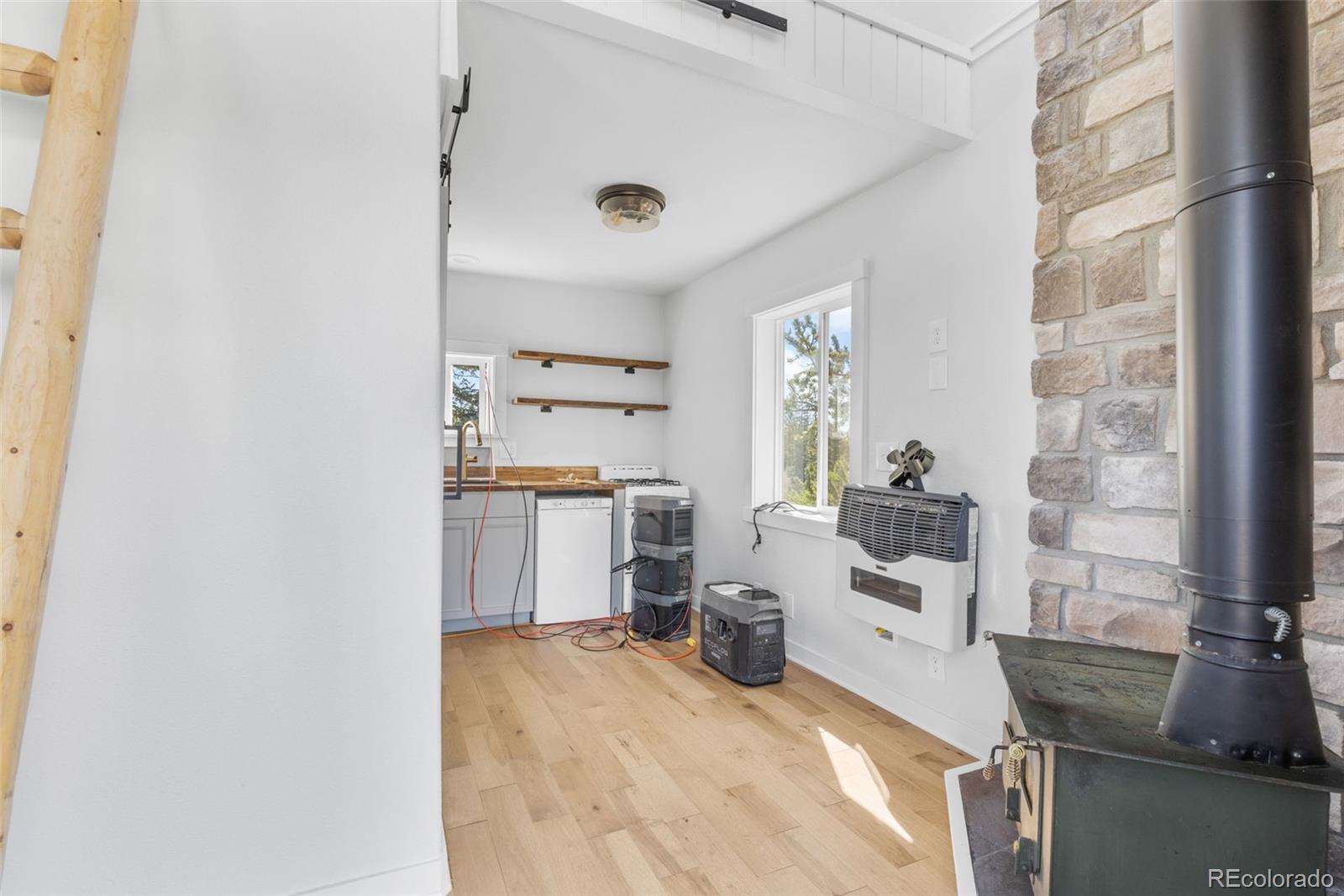 64 Carbine Road