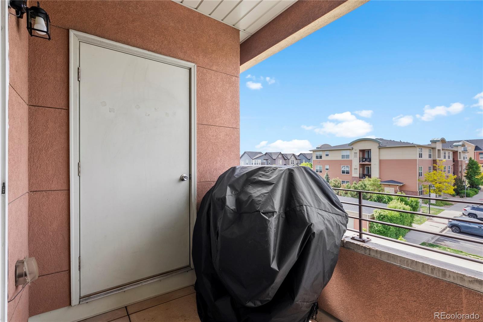 4100 Albion Street Unit: 424