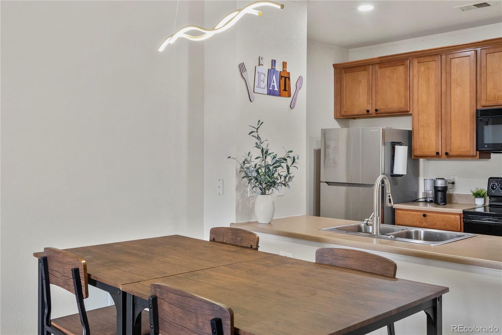 4100 Albion Street Unit: 424