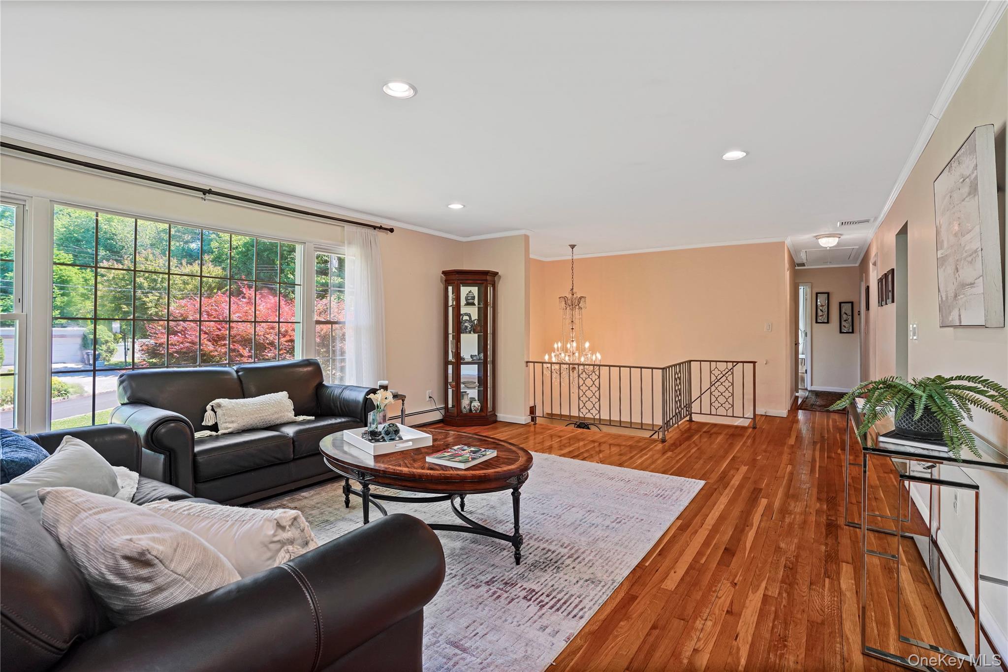 2 Rochambeau Drive