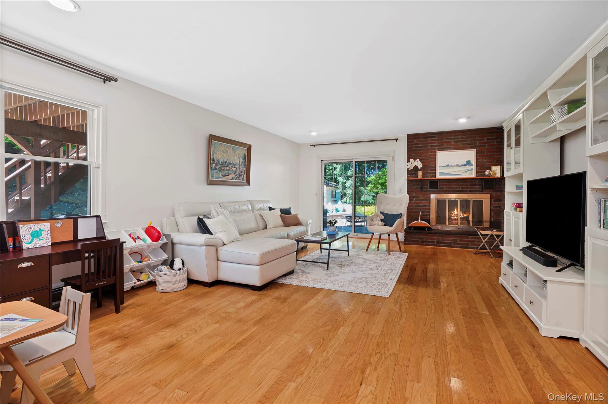 2 Rochambeau Drive