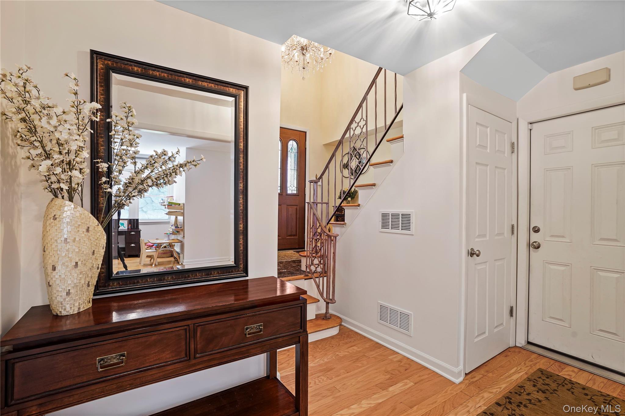 2 Rochambeau Drive