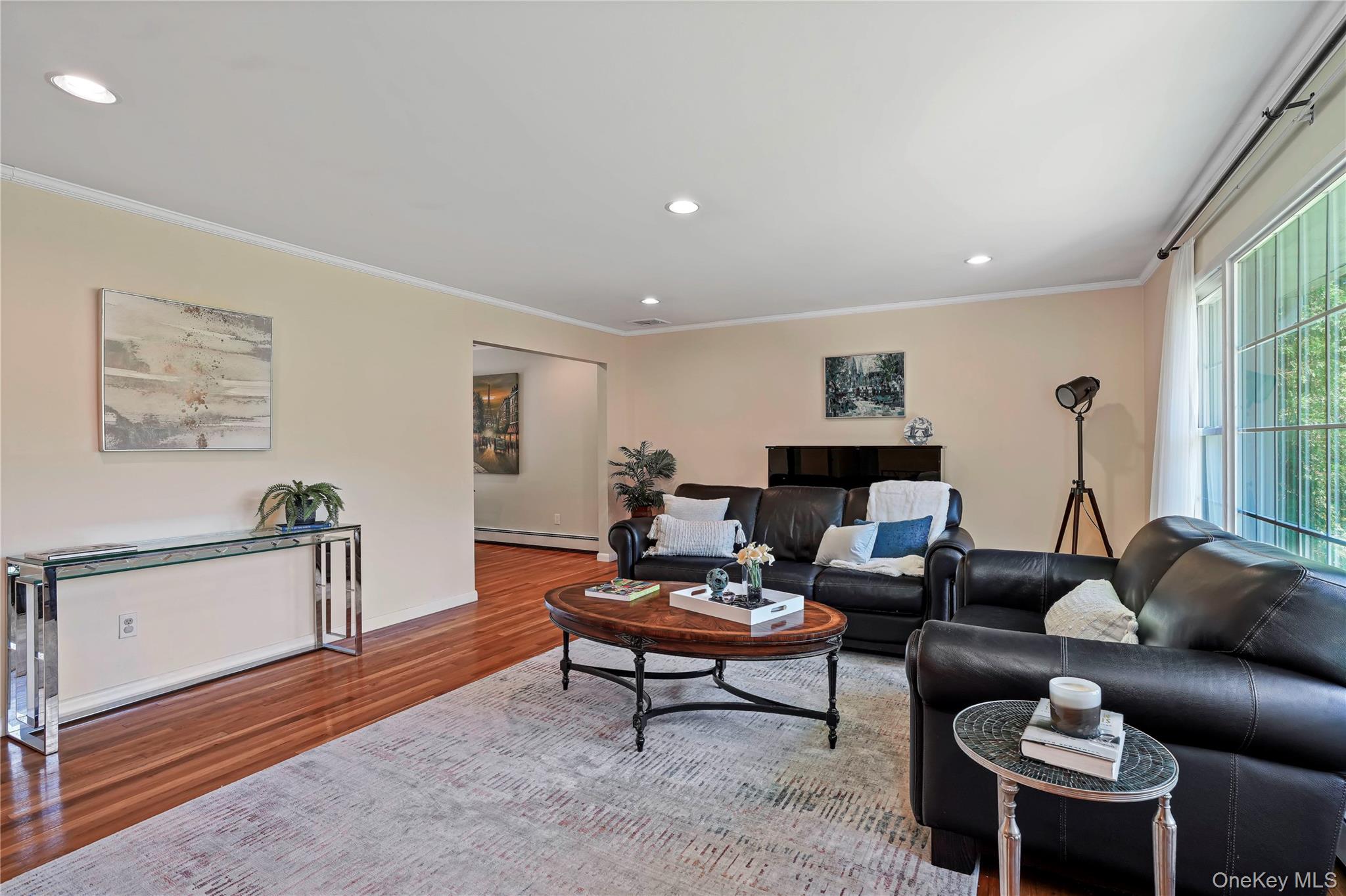 2 Rochambeau Drive