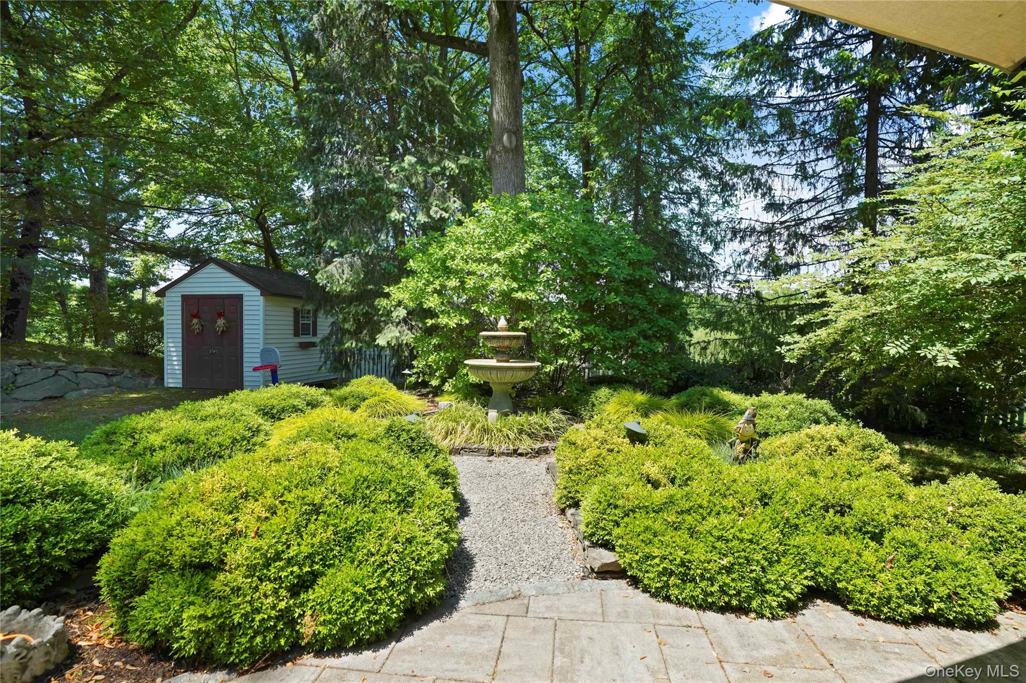 2 Rochambeau Drive