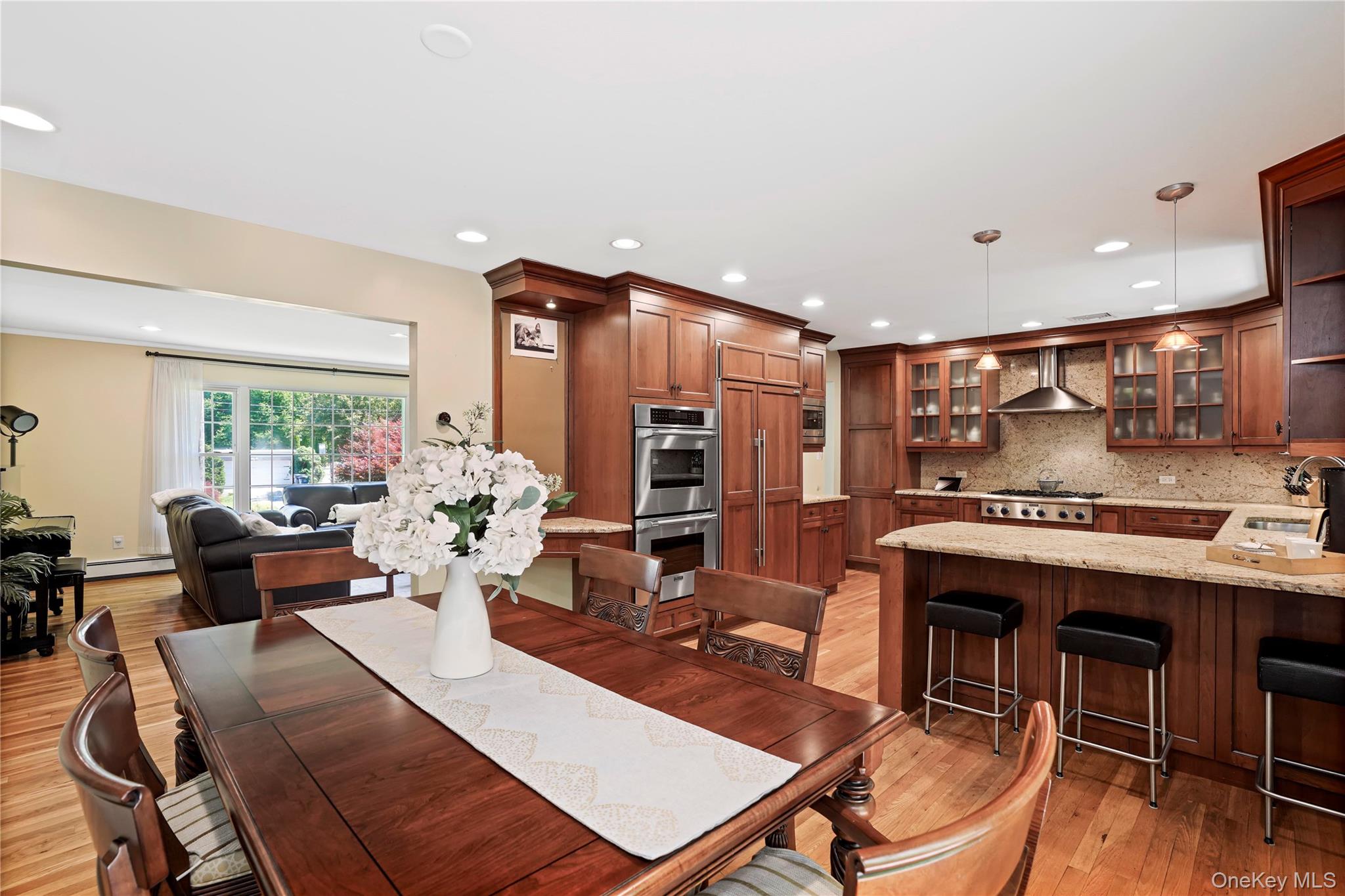 2 Rochambeau Drive