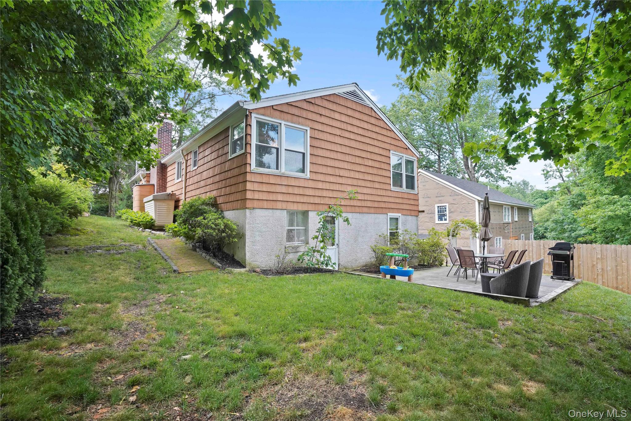 61 Ridgewood Drive