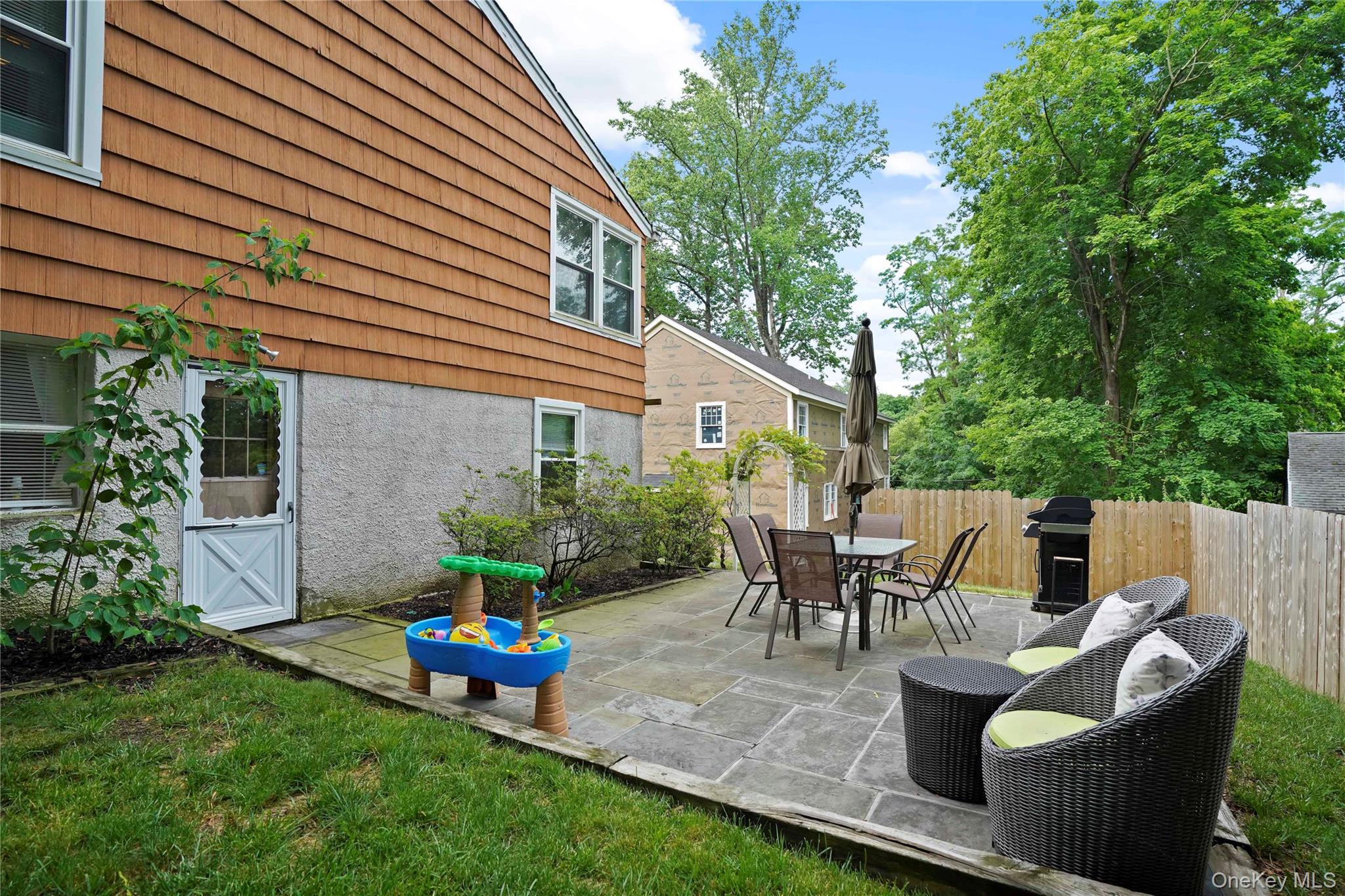 61 Ridgewood Drive