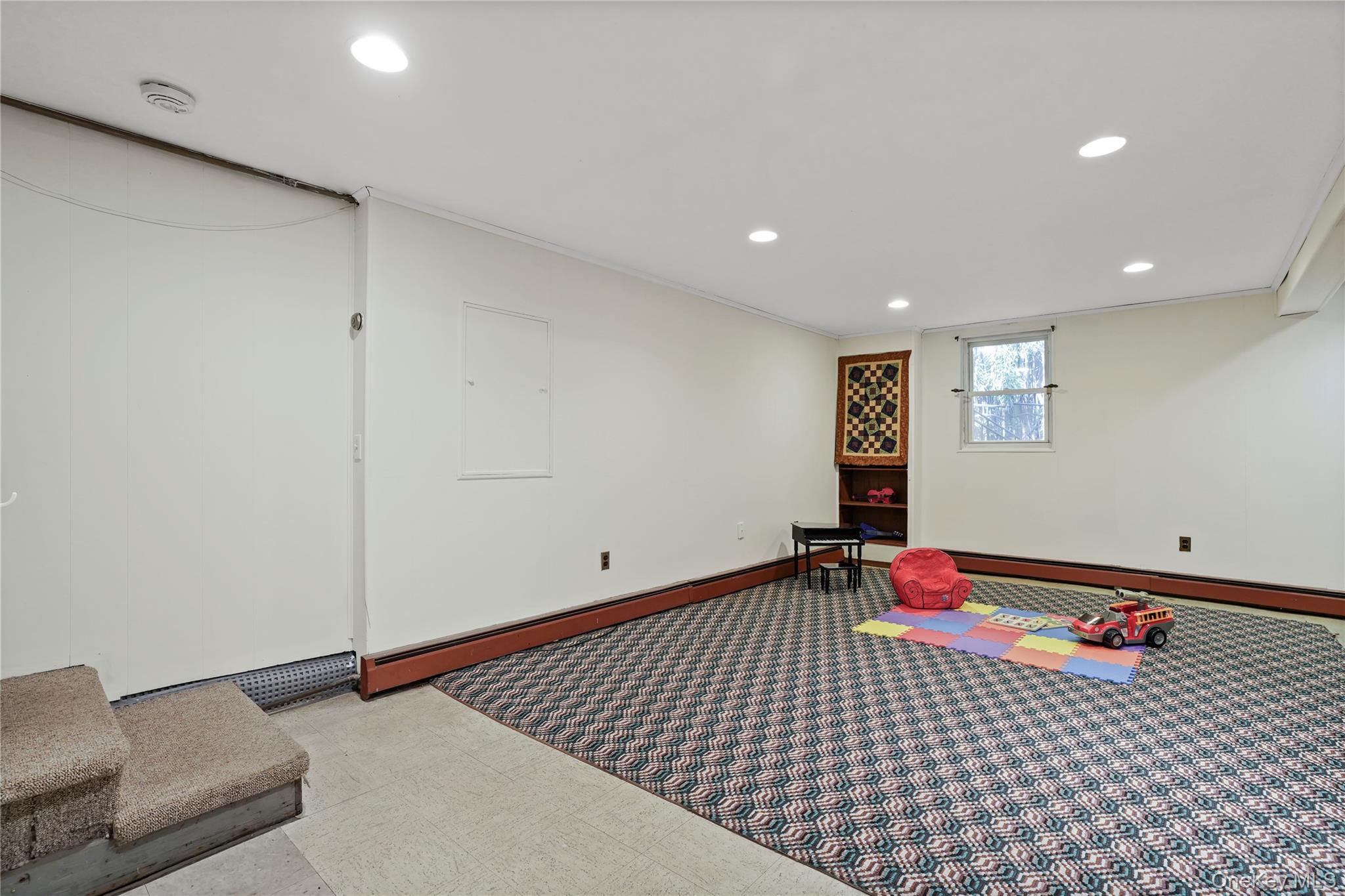 11 Riverview Avenue