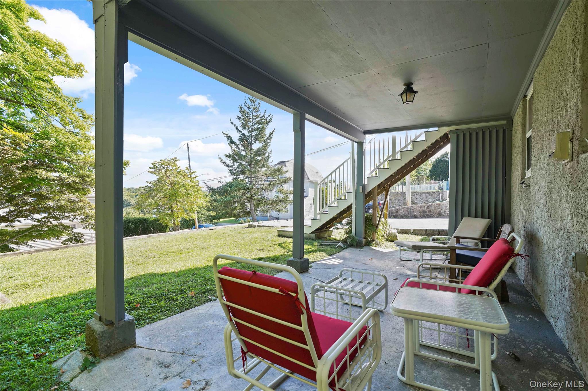 11 Riverview Avenue