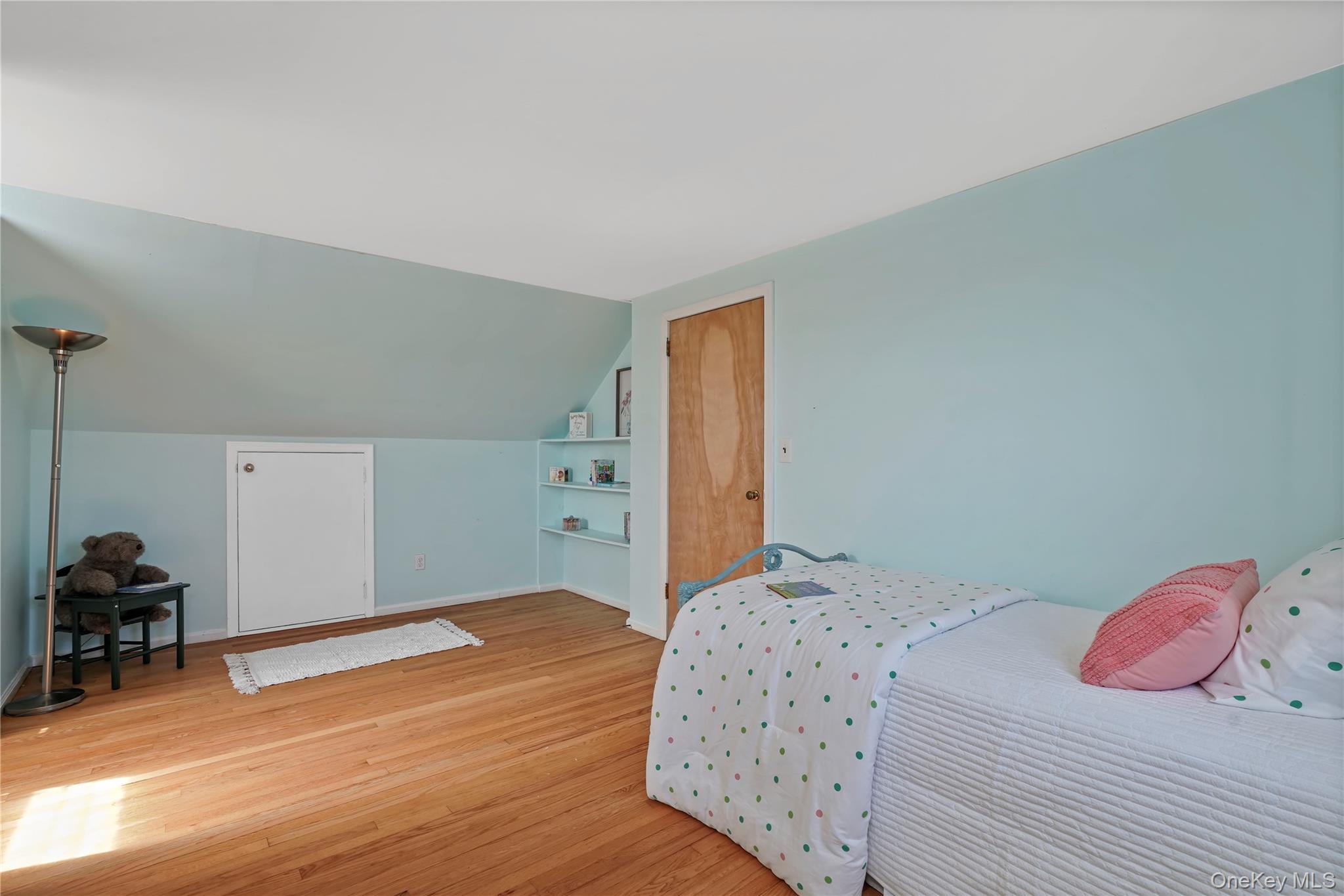 11 Riverview Avenue