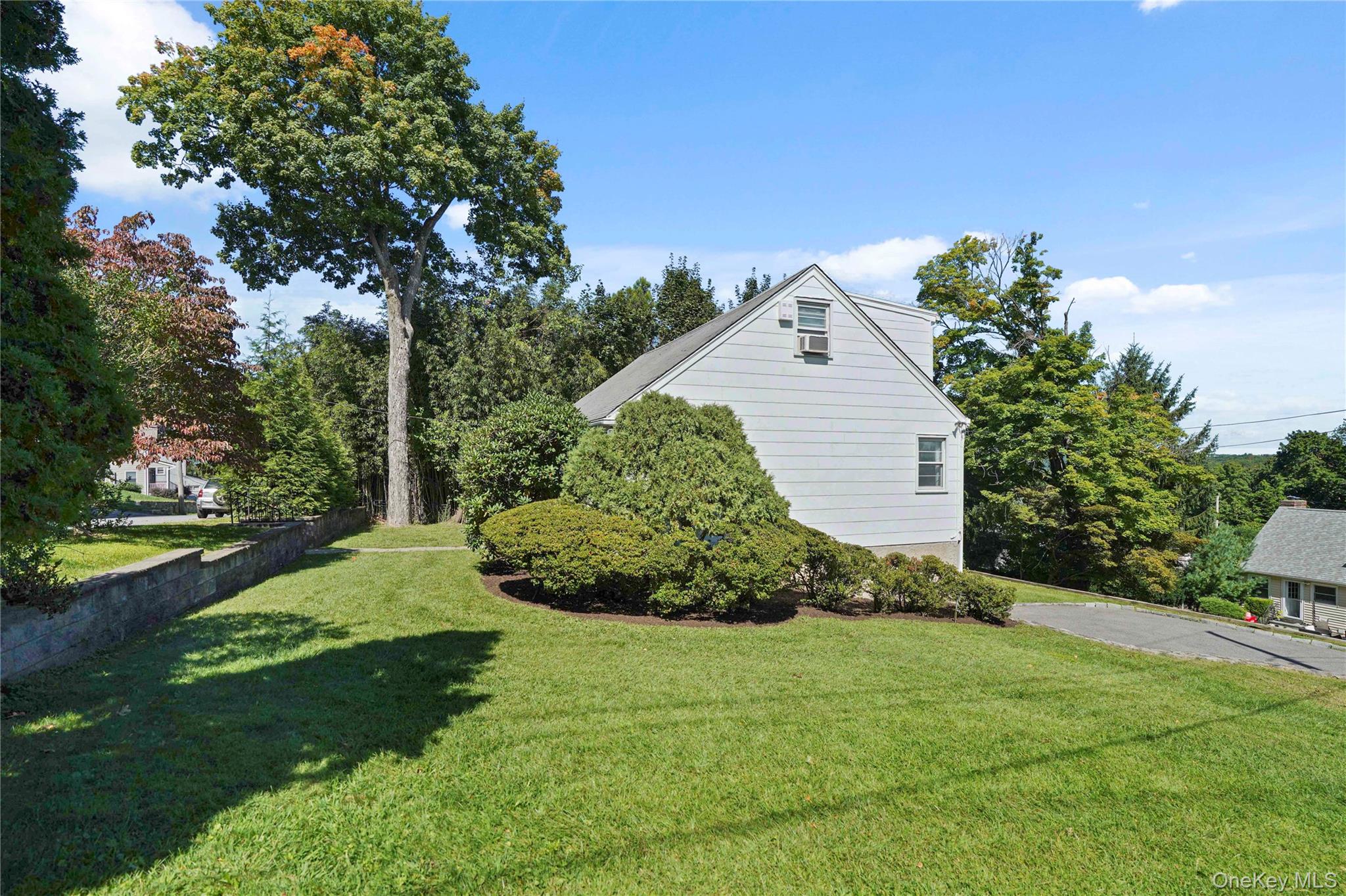 11 Riverview Avenue
