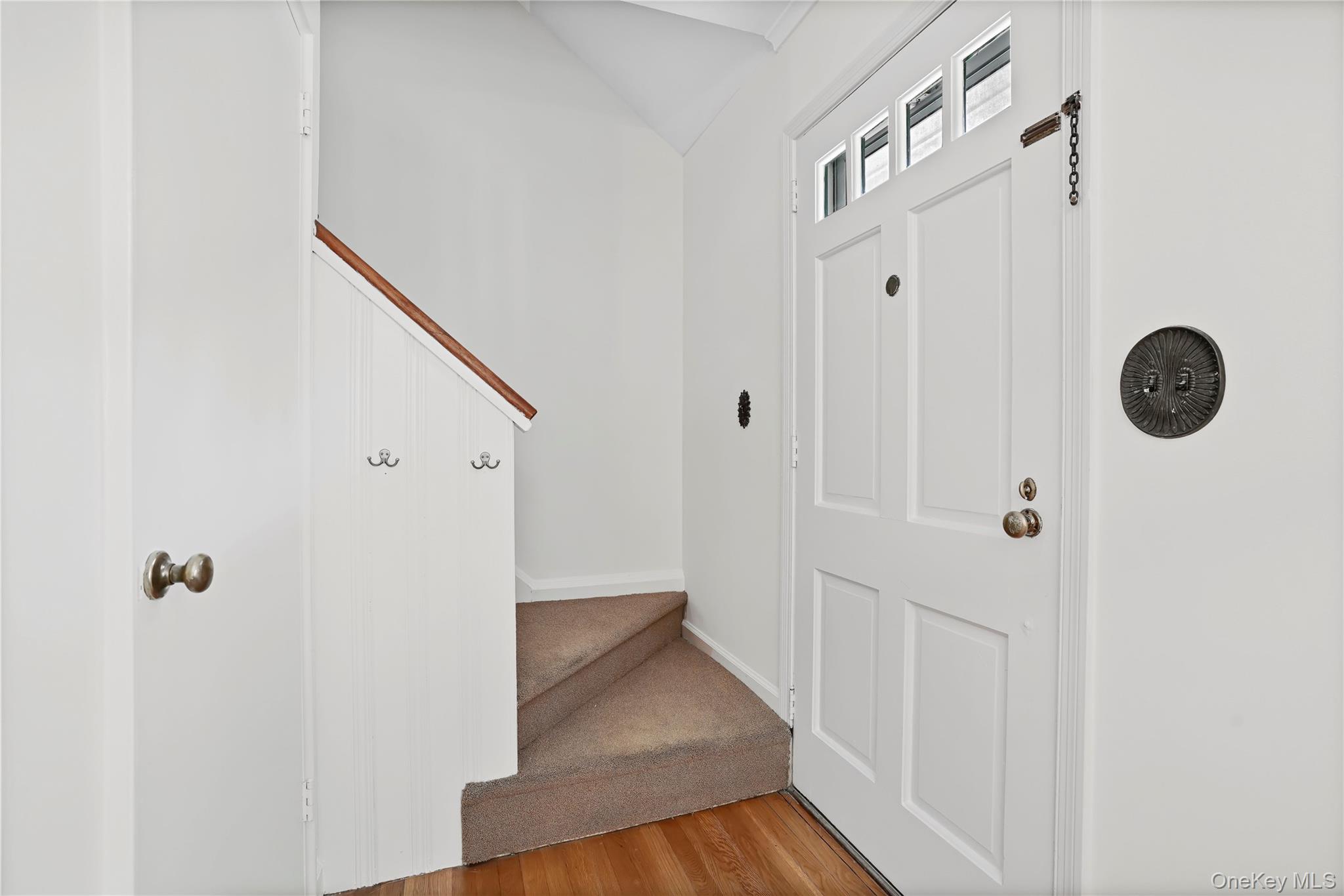 11 Riverview Avenue