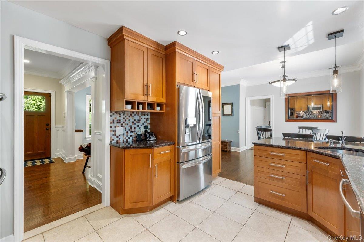 17 Hemlock Road