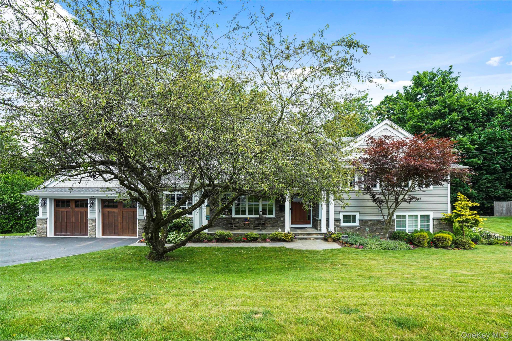 17 Hemlock Road