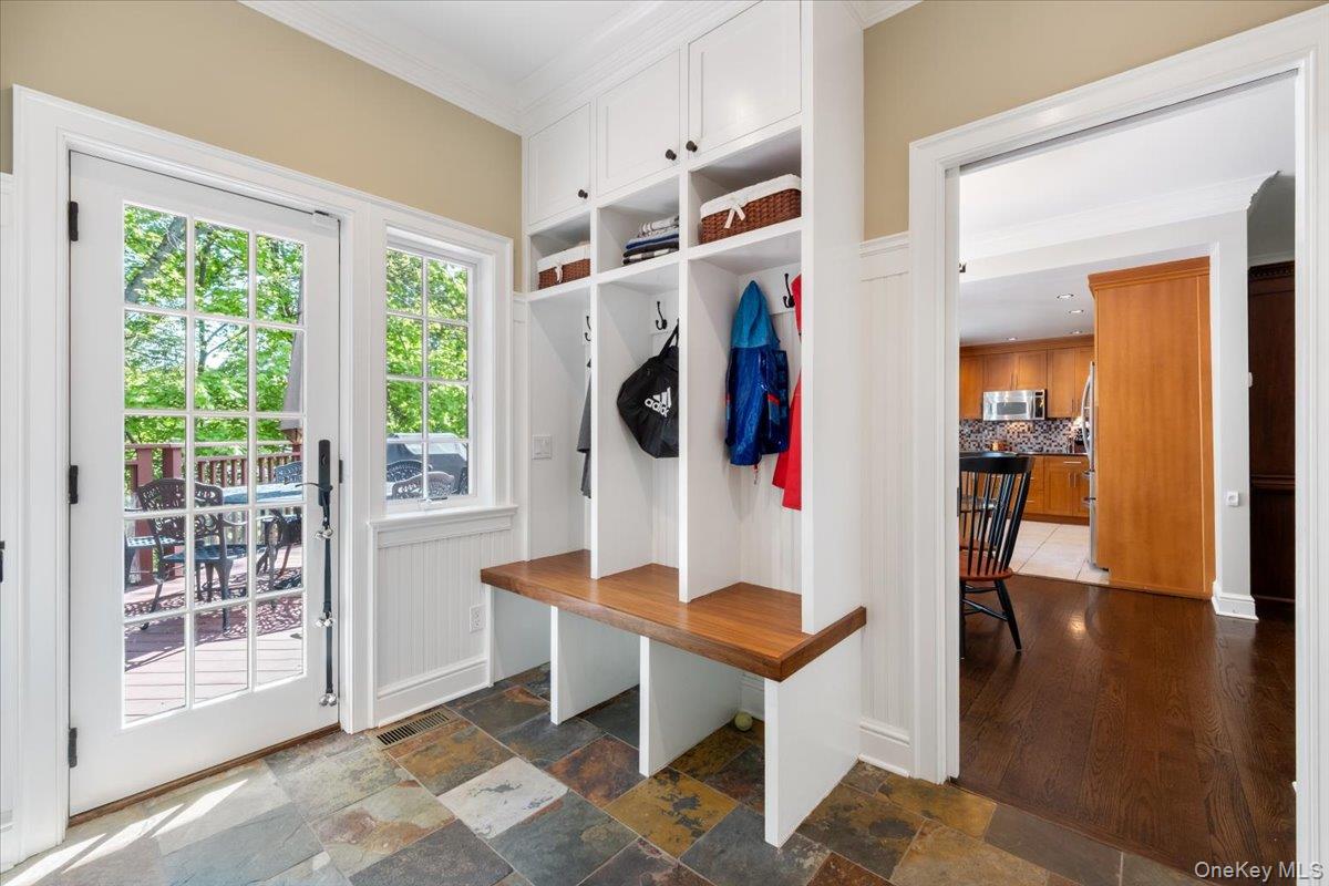 17 Hemlock Road